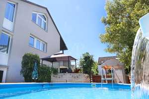Ruhige Lage mit Garten und Außenpool – Böblingen (Kreis) – Vorschaubild 3