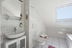 Mit 3D und ROOMTOUR: Moderne Maisonettewohnung mit großer Dachterrasse – für den Landeanflug Ihrer F – Die vollständige Adresse der Immobilie erhältst du vom Anbieter., 51109 Merheim, Köln – Vorschaubild 22