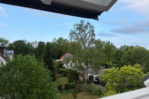 2-Zimmer Dachgeschosswohnung. Ruhiges Wohnen in der List! – Schneckenburger Str. 22, 30177 List, Hannover – Vorschaubild 2