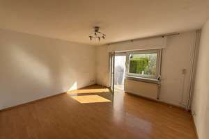 Kleines Reihenmittelhaus für Paare oder junge Familien mit Garten und Ausbaureserve im Dach – Die vollständige Adresse der Immobilie erhältst du vom Anbieter., 61381 Friedrichsdorf – Vorschaubild 2