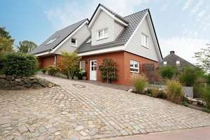 Modernisiertes Einfamilienhaus mit privater Sauna-Oase – Die vollständige Adresse der Immobilie erhältst du vom Anbieter., 23730 Schashagen – Vorschaubild 6