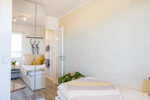 Eigennutzung und Kapitalanlage - Penthouse mit drei Studenten Apartments in idealer Lage in Freiburg – 79115 Haslach-Egerten, Freiburg im Breisgau – Vorschaubild 14