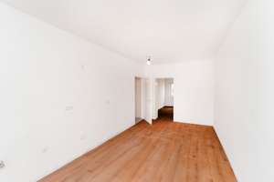 Kernsaniert & leerstehend: WG-geeignete 2-Zimmer-Wohnung mit Terrasse und zusammenlegbar – Die vollständige Adresse der Immobilie erhältst du vom Anbieter., 68165 Schwetzingerstadt/Oststadt, Mannheim – Vorschaubild 3