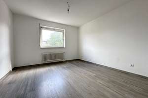 Wohnen neben der Uni in Dorstfeld: Praktische 2,5-Zimmer-Wohnung mit schönem Ausblick! – Oskar-Wachtel-Weg 1, 44149 Dorstfeld, Dortmund – Vorschaubild 4