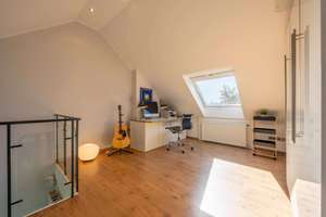 Maisonettewohnung mit vier Zimmern, Galerie und Balkon im Rathausviertel – 46236 Stadtmitte, Bottrop – Vorschaubild 23