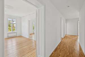 Exklusive Altbauwohnung mit modernem Wohngefühl in Bestlage | 1 NKM frei – Die vollständige Adresse der Immobilie erhältst du vom Anbieter., 10781 Schöneberg, Berlin – Vorschaubild 18
