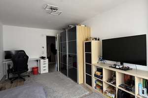 Stilvoll modernisiert: 4,5-Zimmer-Wohnung in Neckartenzlingen – Teckstrasse 3, 72654 Neckartenzlingen – Vorschaubild 6