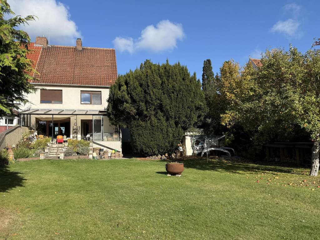 Immobilie in Lengede - Ihr neues Zuhause mit viel Platz, Wärme und voller Möglichkeiten! - Bild 2