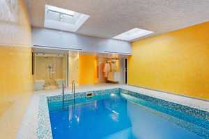 Property thumbnail 11