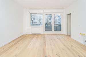 2-Zimmerwohnung mit großem Sonnenbalkon: frisch renoviert und direkt bezugsfertig! – Die vollständige Adresse der Immobilie erhältst du vom Anbieter., 10781 Schöneberg, Berlin – Vorschaubild 4