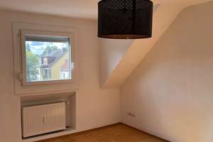 3-Zimmer- DG - Wohnung in Frankfurt Griesheim – 65933 Griesheim, Frankfurt am Main – Vorschaubild 7
