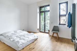 Stilvolles Wohnen im Bergkirchenviertel mit Balkon und Terasse/Mini-Garten – Lehrstr. 15, 65183 Mitte, Wiesbaden – Vorschaubild 2
