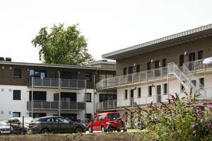 Property thumbnail 2