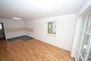 Wohnen im ruhigen Hofgebäude mit Terrasse im beliebten Leipziger Süden ! – Bornaische Straße 68, 4277 Connewitz, Leipzig – Vorschaubild 3