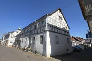 Zweifamilienhaus plus Baugrundstück inkl. Bauvoranfrage 2 in 1 Kapitalanlage in Sprendlingen – Gertrudenstr. 16, 55576 Sprendlingen – Vorschaubild 1