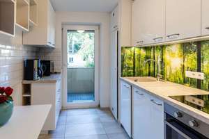 Gemütliche Gartenwohnung für eine kleine Familie – Die vollständige Adresse der Immobilie erhältst du vom Anbieter., 80997 Allach, München – Vorschaubild 2