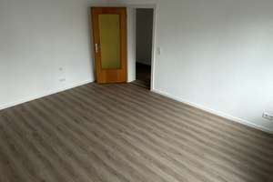     Renovierte 3-Zimmer-Wohnung mit Balkon in gepflegtem Mehrfamilienhaus – Die vollständige Adresse der Immobilie erhältst du vom Anbieter., 42699 Ohligs/Aufderhöhe/Merscheid, Solingen – Vorschaubild 5