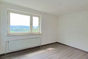 Gemütliche 3 Zimmerwohnung in Siegen mit tollem Ausblick – Ypernstr. 188, 57072 Siegen – Vorschaubild 3