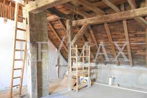 Im Bieterverfahren:
Kleines Haus mit eigener Scheune, Garage und - optional - hausnahem Gartenstück – Bergstraße 10, 65321 Rheingau-Taunus-Kreis – Vorschaubild 9