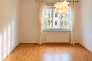 Helle 3-Zimmer Wohnung im 3. OG mit Balkon in Magdeburg-Stadtfeld Ost – Die vollständige Adresse der Immobilie erhältst du vom Anbieter., 39108 Stadtfeld Ost, Magdeburg – Vorschaubild 1