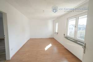 Großzügige DHH mit 2 WE auf 1.181m² Grundstück und Entwicklungspotenzial – Die vollständige Adresse der Immobilie erhältst du vom Anbieter., 90765 Stadeln, Herboldshof, Mannhof, Fürth – Vorschaubild 10