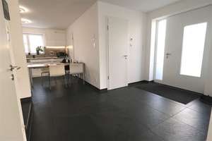Modernes, sehr gepflegtes Einfamilienhaus (DHH) in guter Wohnlage von Jüchen-Hochneukirch – Die vollständige Adresse der Immobilie erhältst du vom Anbieter., 41363 Jüchen – Vorschaubild 3