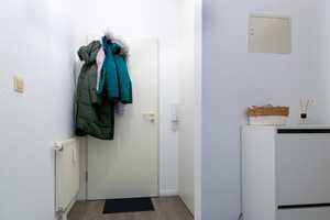 Stilvolle 1-Zimmer-Wohnung mit Einbauküche im Wunderburgpark zu verkaufen! Keine Käuferprovision! – Oldenburg (Oldenburg) – Vorschaubild 4