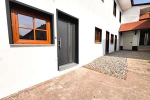 Provisionsfrei - Renovierte 3 Zimmer Wohnung mit Terrasse und Stellplatz in Heßdorf – Erlanger Straße 11, 91093 Heßdorf – Vorschaubild 5