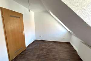 Renovierte 2 Zimmer Dachgeschosswohnung ab sofort! – Schönianstraße 14, 27570 Geestemünde, Bremerhaven – Vorschaubild 5