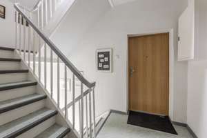 Landhausflair! Charmante 3,5-Raum-Maisonette mit rd. 110 m², Loggia und Garten in Stadtwald  – Die vollständige Adresse der Immobilie erhältst du vom Anbieter., 45134 Stadtwald, Essen – Vorschaubild 4