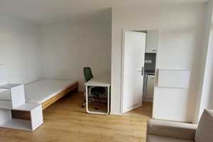 Moderne, möblierte u. renovierte 1 Zi. Wohnung mit Balkon in ruhiger Lage – München – Vorschaubild 7
