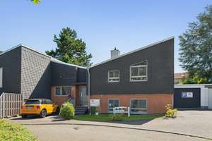 Provisionsfrei: Familienfreundliches Haus mit lichtdurchfluteten Räumen und schönem Garten – Die vollständige Adresse der Immobilie erhältst du vom Anbieter., 55126 Finthen, Mainz – Vorschaubild 20