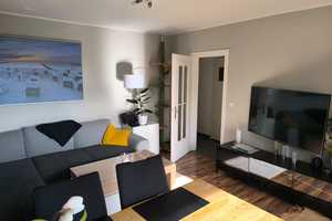 Schönböckener Str., 2 Zi.,ca. 54qm, gr. Wohnzimmer, D.-Bad, E.-Küche, kl. Balkon FREI  01.11.2025 – Schönböckener Str. 99, 23556 Lübeck – Vorschaubild 3