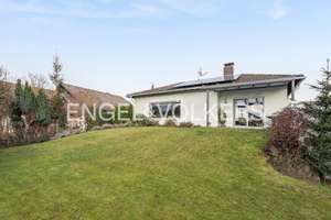 Helles, großzügiges Einfamilienhaus mit viel Platz zum Wohlfühlen – Die vollständige Adresse der Immobilie erhältst du vom Anbieter., 64572 Büttelborn – Vorschaubild 1