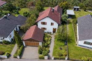 ILIEV IMMOBILIEN: Familienfreundliches Einfamilienhaus mit Garten in Bestlage von GAUTING – Ringstraße 45, 82131 Gauting – Vorschaubild 1