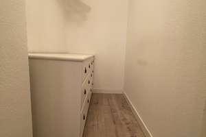 Pracht Immobilien- Schöne, möblierte 2 Zimmerwohnung im Herzen der Stadt – Die vollständige Adresse der Immobilie erhältst du vom Anbieter., 40210 Stadtmitte, Düsseldorf – Vorschaubild 7