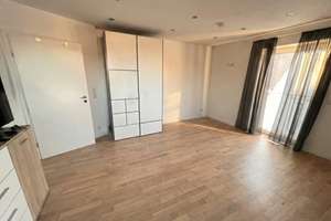Einfamilienhaus mit uneinsehbarem Eckgrundstück in Ingolstadt-Gerolfing – Die vollständige Adresse der Immobilie erhältst du vom Anbieter., 85049 West, Ingolstadt – Vorschaubild 27