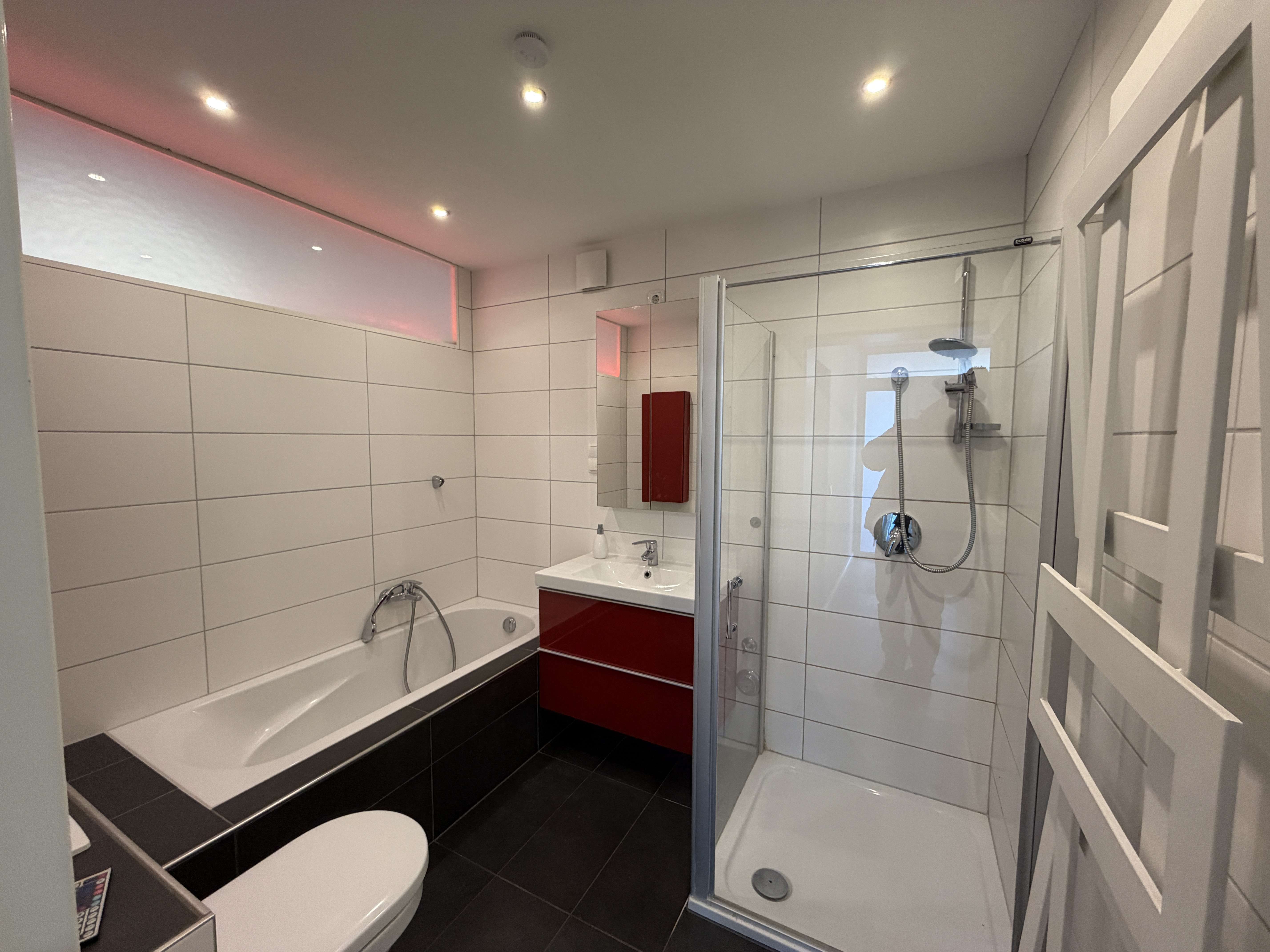 Immobilie in Kreuzwertheim - Haus, Wohnhaus, Einfamilienhaus mit großer Einliegerwohnung in Kreuzwertheim - Bild 8