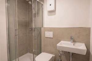 Frisch sanierte Zwei-Zimmer-Wohnung mit Balkon! – Buchforststraße 69-71, 51103 Kalk (Ortsteil), Köln – Vorschaubild 8