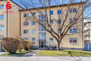 Gut geschnittene und renovierte 3-Zimmer-Eigentumswohnung mit Gartenanteil und TG-Einzelstellplatz