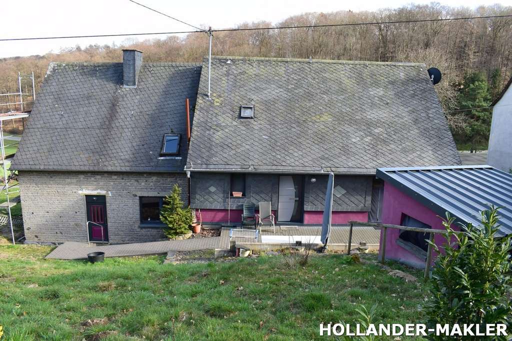 Immobilie in Rhaunen - Freiheit Rhaunen, Hunsrück – Modernisiertes Mehrfamilienhaus mit großem Grundstück und Potenzial - Bild 1