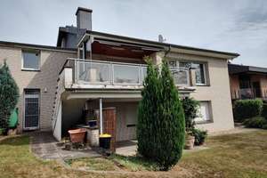 Großes Einfamilienhaus mit Einliegerwohnung in Top-Lage von Haan – Die vollständige Adresse der Immobilie erhältst du vom Anbieter., 42781 Haan – Vorschaubild 2