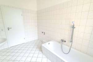 Praktisch geschnittene 3-Zimmer-Wohnung in der Chemnitzer City! WG-geeignet! – 9111 Zentrum, Chemnitz – Vorschaubild 12