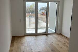 Erstbezug: Hochwertiges 1-Zimmer-Studentenapartment mit Balkon an der Uni Regensburg – Otto-Hahn-Straße 40, 93053 Galgenberg, Regensburg – Vorschaubild 1