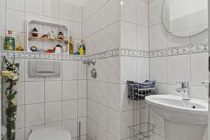 Property thumbnail 11