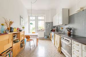 Jugendstil-Charme trifft großzügiges Stadtdomizil mit Potenzial und Geschichte – Die vollständige Adresse der Immobilie erhältst du vom Anbieter., 76131 Oststadt, Karlsruhe – Vorschaubild 7