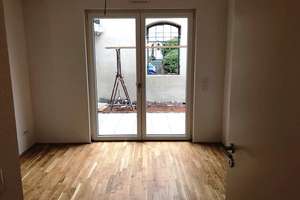 Wohnen fast wie im Haus: Großzügige 3-Zimmer-EG-Whg. mit 3-seitiger Belichtung und eigenem Garten  – Kattreinstraße 81, 64295 Darmstadt-West, Darmstadt – Vorschaubild 12
