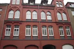 Schöne 3-Zimmer-Altbauwohnung 3.OG, citynah – Dieterichsstr. 30, 30159 Hannover – Vorschaubild 1
