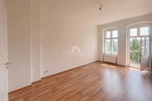INTERESSANTE, SUPERHELLE UND KLASSISCHE ALTBAUWOHNUNG NAHE ARNIMPLATZ MIT BALKON! PROVISIONSFREI! – Behmstraße 67, 10439 Berlin – Vorschaubild 2