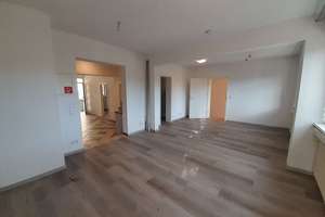Großzügige 2-Zi-EG-Wg mit 28 qm Nebenraum & 2 Stellplätze u. kl. Gartenanteil – Die vollständige Adresse der Immobilie erhältst du vom Anbieter., 76764 Rheinzabern – Vorschaubild 6